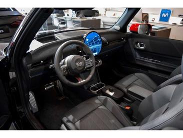 Mini Cabrio JCW Cooper — photo 5