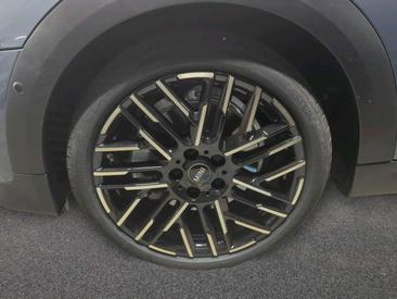 Mini Cabrio Favoured Cooper — photo 8