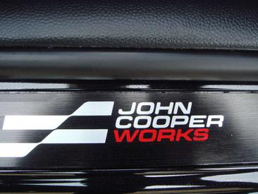 Mini Hatch JCW Cooper S — photo 11