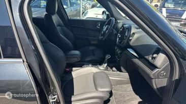 Mini Countryman COOPER SE — photo 15