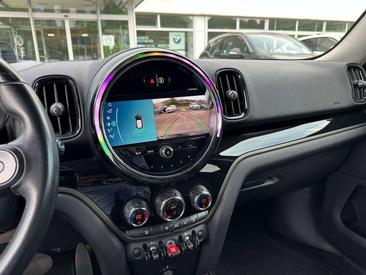 Mini Countryman ONE D — photo 9