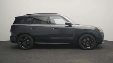 Mini Countryman JCW Cooper SE — photo 2