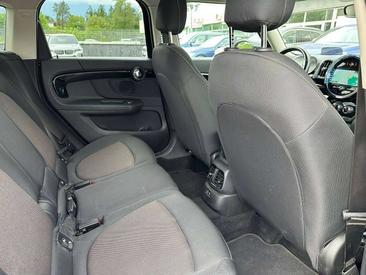 Mini Countryman ONE D — photo 12