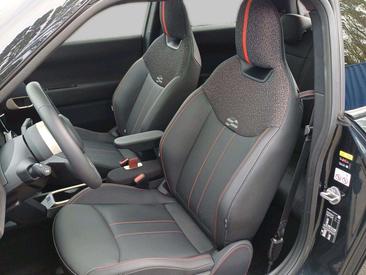 Mini Cooper SE JCW — photo 16