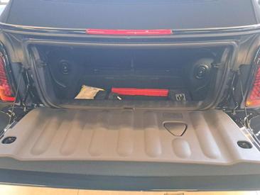 Mini Cabrio Favoured Cooper S — photo 18