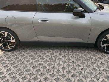 Mini Electric Classic Cooper SE — photo 15