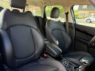 Mini Countryman COOPER SE — photo 21