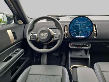 Mini Countryman Classic Cooper E — photo 11