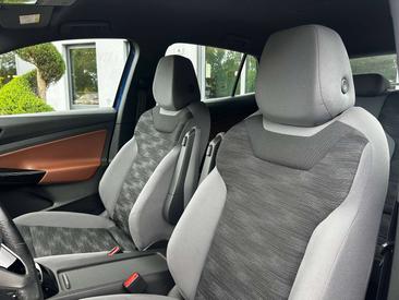 Volkswagen ID.5 Pro Performance — photo 4
