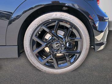 Mini Cabrio JCW Cooper S — photo 9
