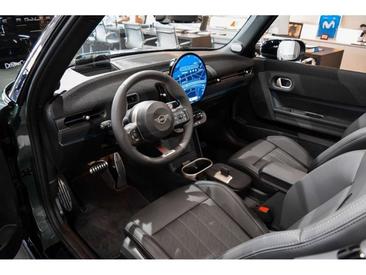 Mini Cabrio JCW Cooper — photo 5