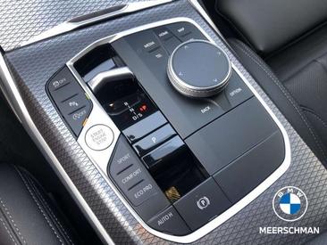 BMW 318 M Sport — photo 18