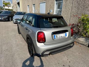 Mini Hatch Cooper — photo 4