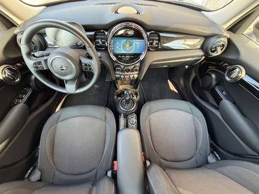 Mini Hatch Cooper — photo 7