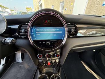 Mini Hatch Cooper — photo 19
