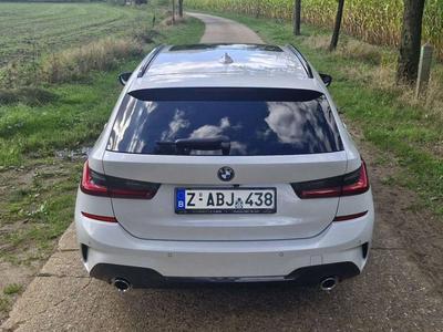BMW Série 3 Touring 320e
