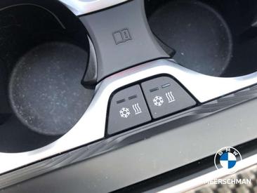 BMW XM 50e — photo 22