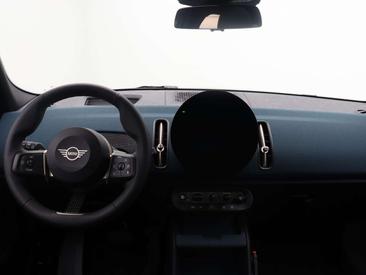 Mini Countryman Favoured Cooper E — photo 14