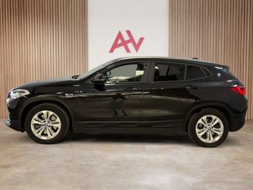 BMW X2 XDrive25e — photo 8