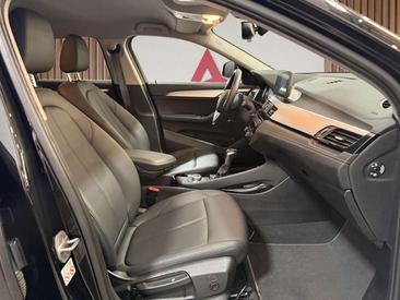 BMW X2 XDrive25e — photo 27