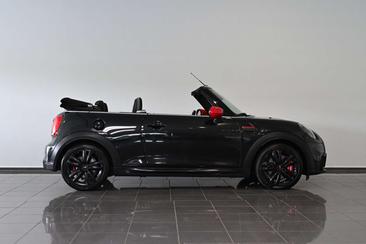 Mini Cabrio JCW John Cooper Works — photo 4