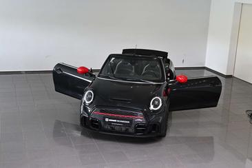 Mini Cabrio JCW John Cooper Works — photo 5