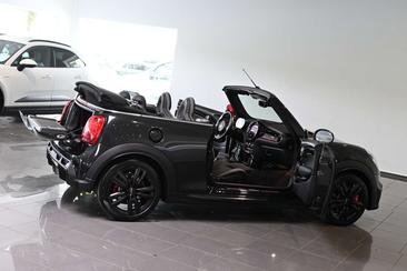 Mini Cabrio JCW John Cooper Works — photo 20