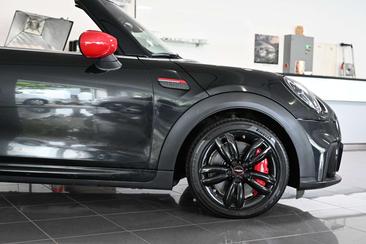 Mini Cabrio JCW John Cooper Works — photo 21