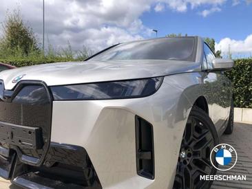 BMW IX M Sport — photo 29