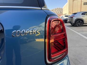 Mini Countryman COOPER SE — photo 12