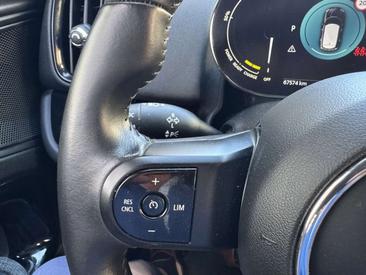 Mini Countryman COOPER SE — photo 36