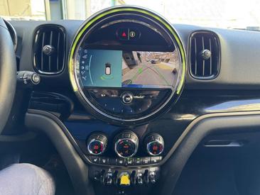Mini Countryman COOPER SE — photo 37