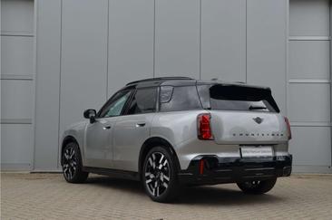 Mini Countryman JCW Cooper SE — photo 4