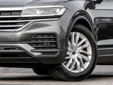 Volkswagen Touareg TDI — photo 4