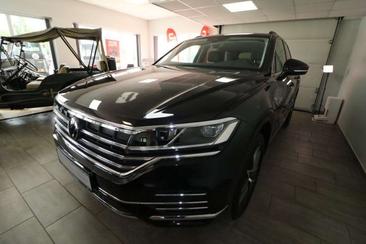 Volkswagen Touareg TDI 4Motion Elegance — photo 5
