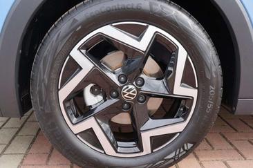 Volkswagen T-CROSS R-Line — photo 6