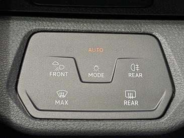 Volkswagen ID.4 Performance — photo 26