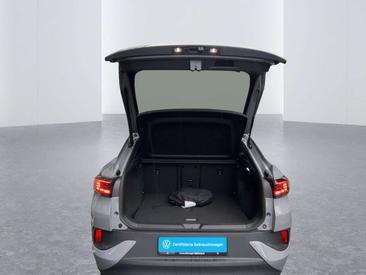 Volkswagen ID.5 Pro — photo 6
