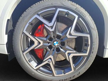 BMW IX2 XDrive30 — photo 6