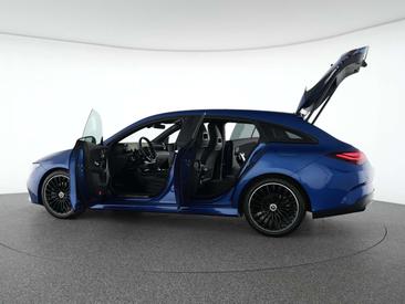 Mercedes CLA 200 AMG Line — photo 14