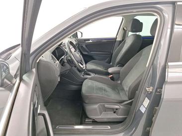 Volkswagen TIGUAN EHybrid Elegance — photo 5