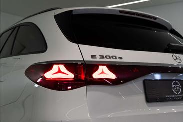 Mercedes Classe E 300 Premium — photo 18