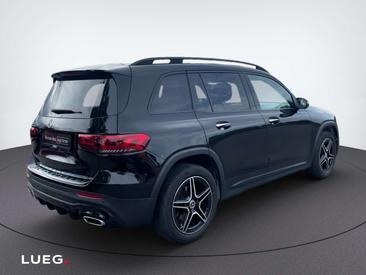 Mercedes GLB 200 Night Edition — photo 4