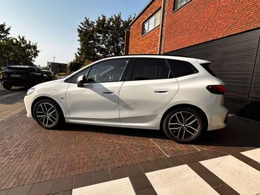 BMW 218 Active Tourer M Sport — photo 7