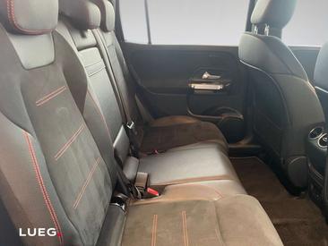 Mercedes GLB 200 Night Edition — photo 12