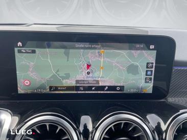 Mercedes GLB 200 Night Edition — photo 13