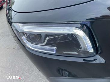Mercedes GLB 200 Night Edition — photo 16