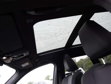 BMW IX1 M-Sport XDrive30 — photo 26