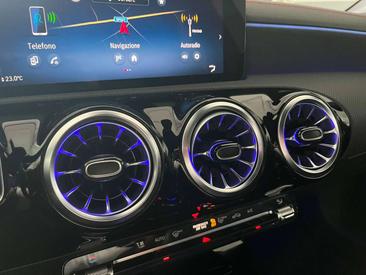 Mercedes CLA 200 AMG Line — photo 11
