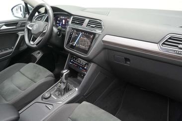 Volkswagen TIGUAN TDI 4Motion Elegance — photo 8